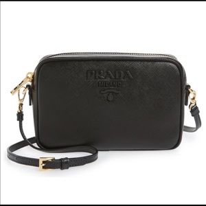 ~ PRADA HANDBAG ~